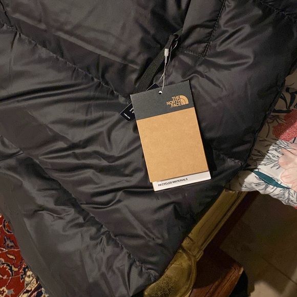 The North Face Jacket - Picture 16 of 17